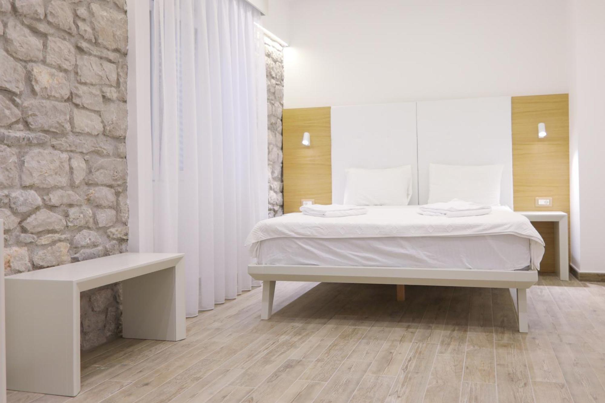 Hotel Rr Херцег-Нови Экстерьер фото